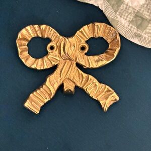 Vintage Gold Bow Hook
